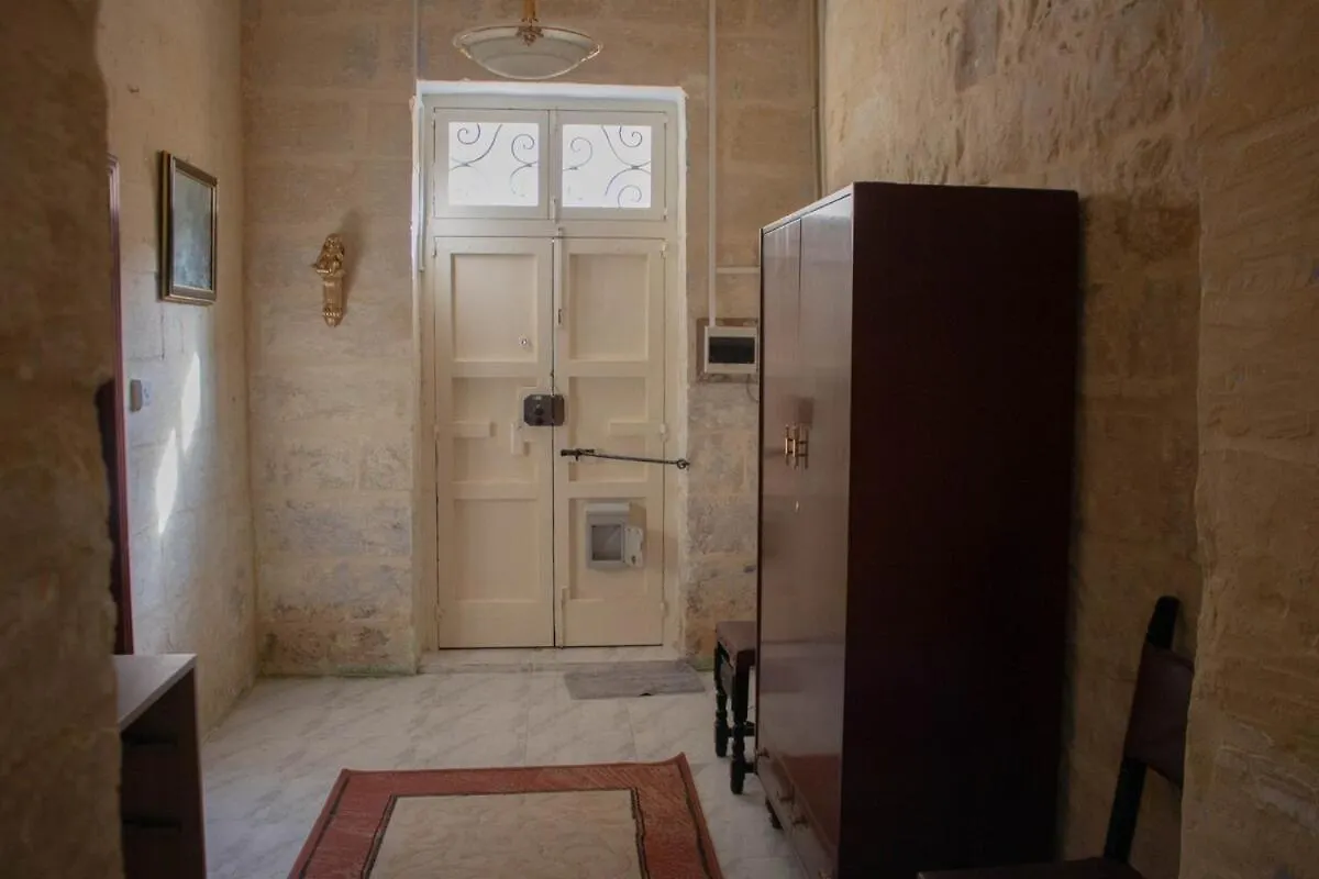 Timeless Mqabba Heritage Home 0*,  몰타